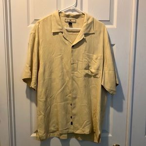 Tommy Bahama Men’s Size L 100% Silk Shirt